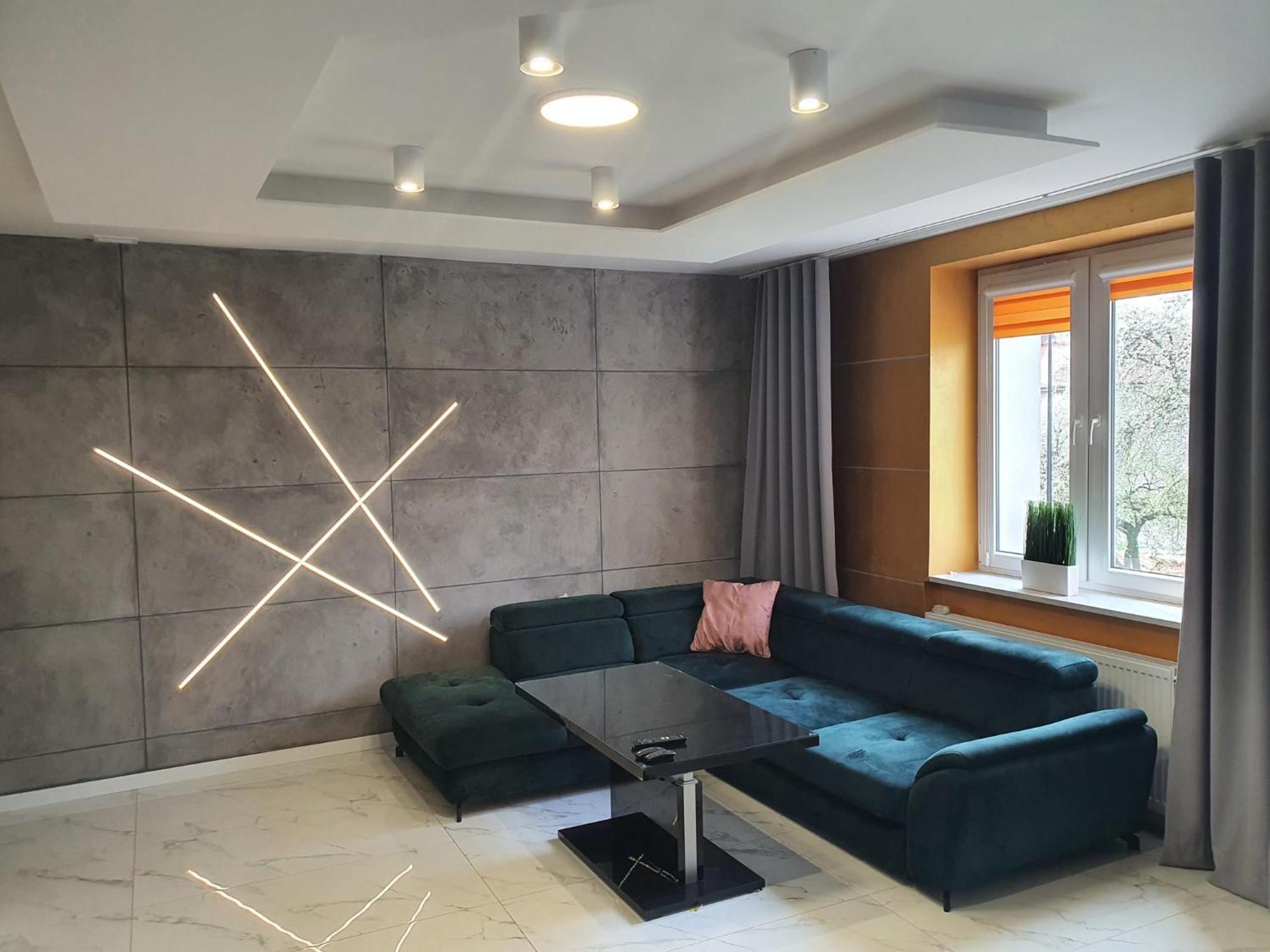 Apartament Dubaj กลีวิตเซ ภายนอก รูปภาพ
